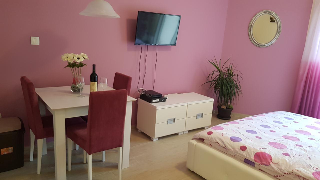 Lux Apartment Vidovic Rafajlovići Eksteriør bilde